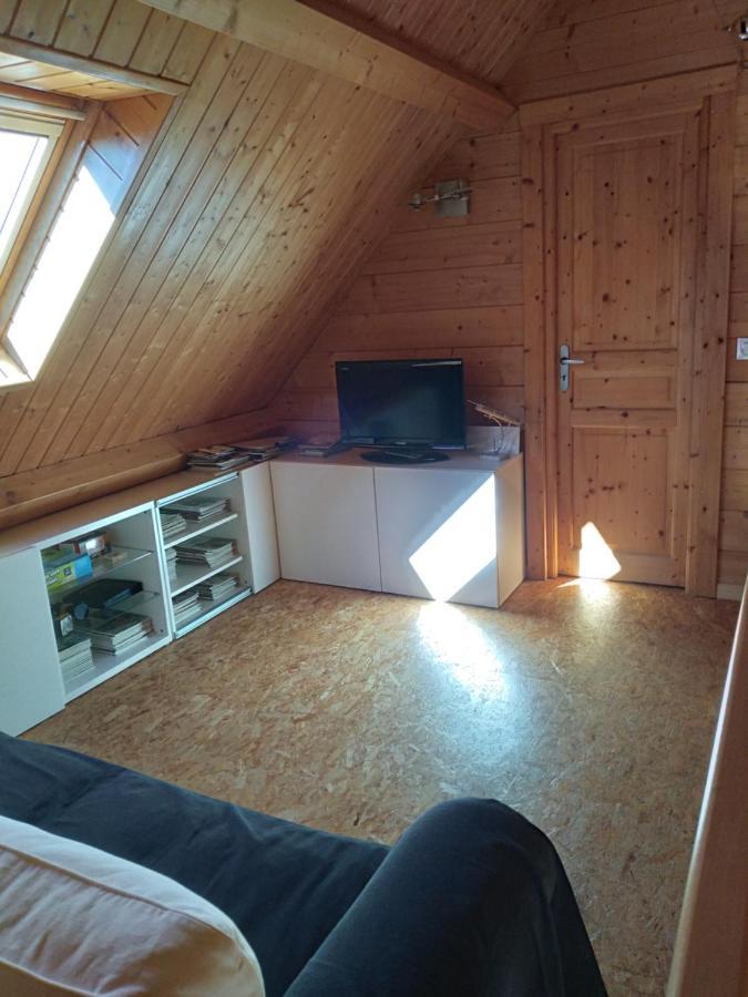 Maison Ecoresponsable Classee 3 Etoiles Avec Son Jardin Clos Donzy Екстериор снимка